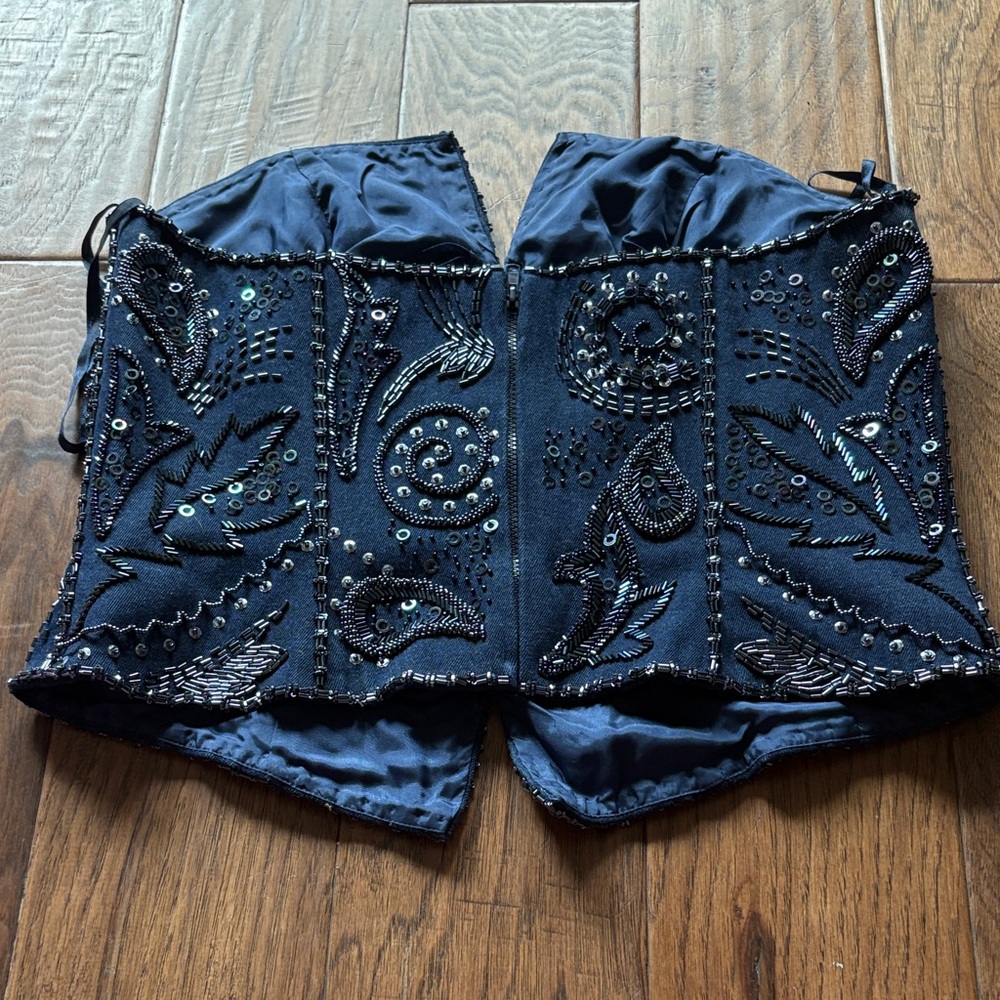 Embellished Navy Blue Women’s Corset with Intricate Beading - Picture 5 of 6